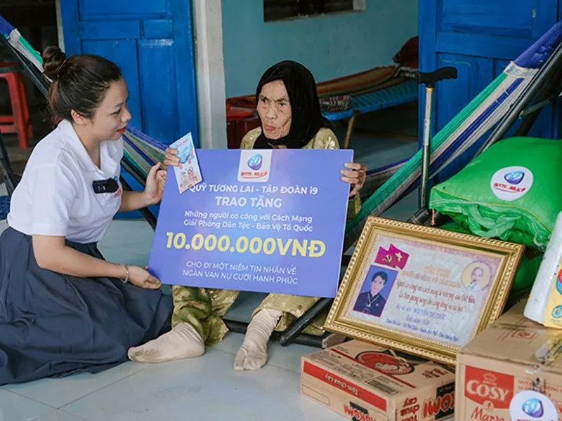 Email Hỗ Trợ Khách Hàng 33win01